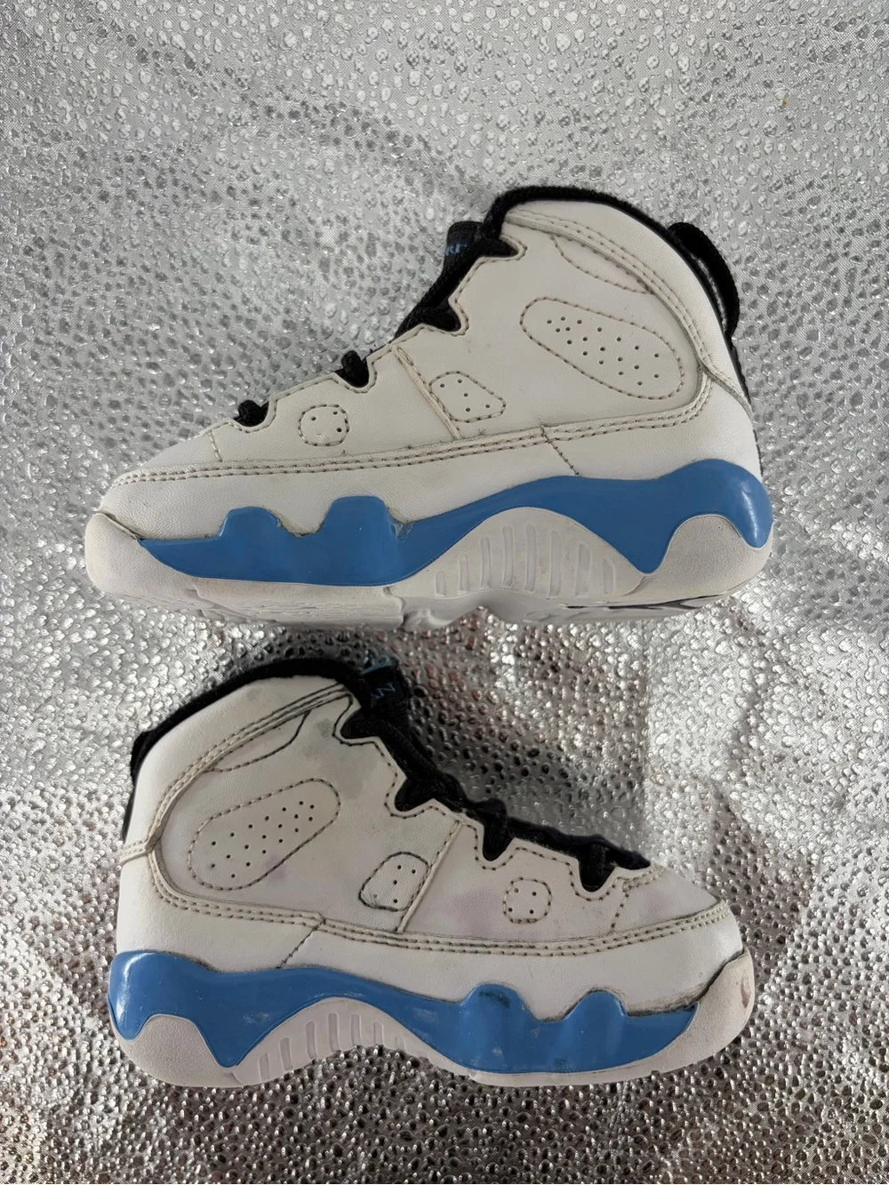 Air Jordan 9 UNC Baby